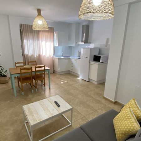 Vivienda Vacacional Sur De Europa B 1 3 拉雷斯廷加 外观 照片