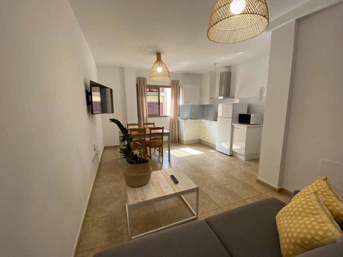Vivienda Vacacional Sur De Europa B 1 3 拉雷斯廷加 外观 照片